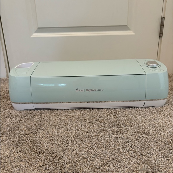 Cricut Explorer Air 2 | Included with cricut basic tools set, and with cords! - Picture 2 of 11